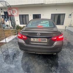 نیسان ئەلتیما